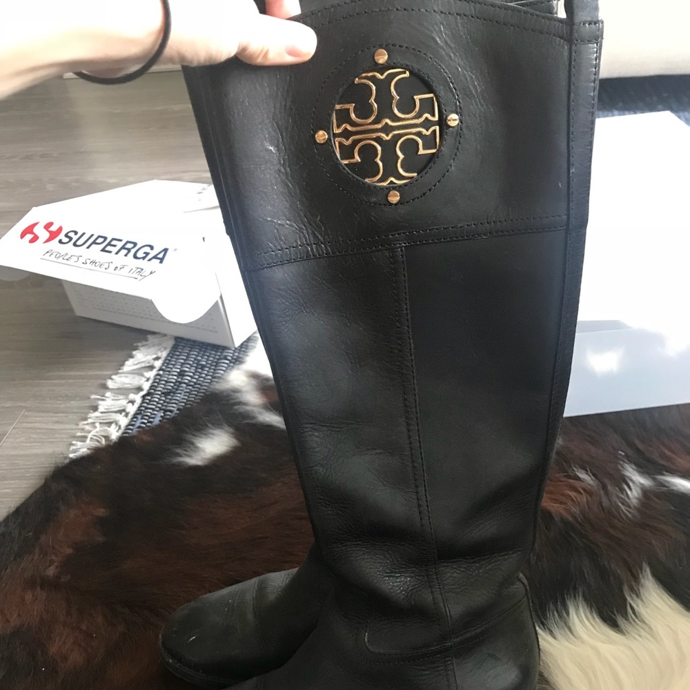 Tory Burch riding boots size 6